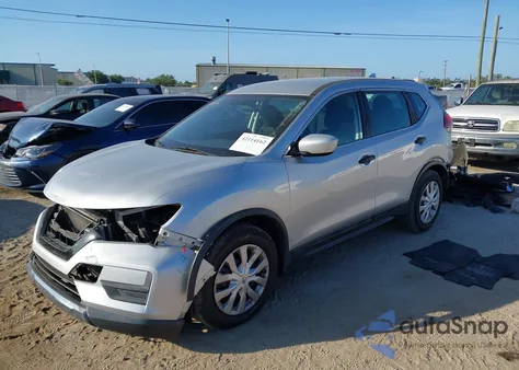 2018 Nissan Rogue S z USA, uszkodzony, nr VIN 5N1AT2MT9JC732781